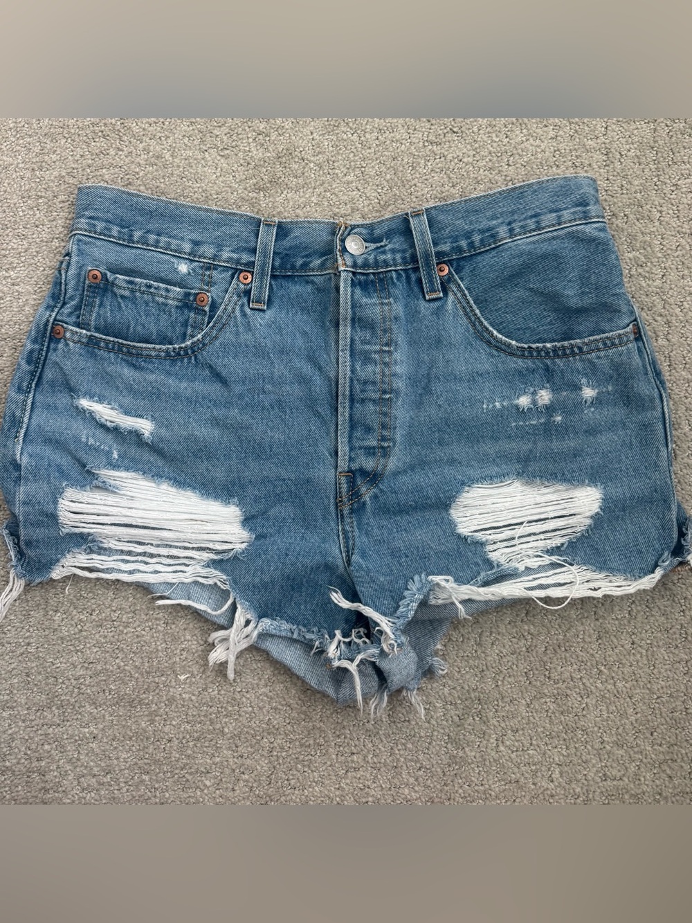 LEVI Women’s High Rise Shorts